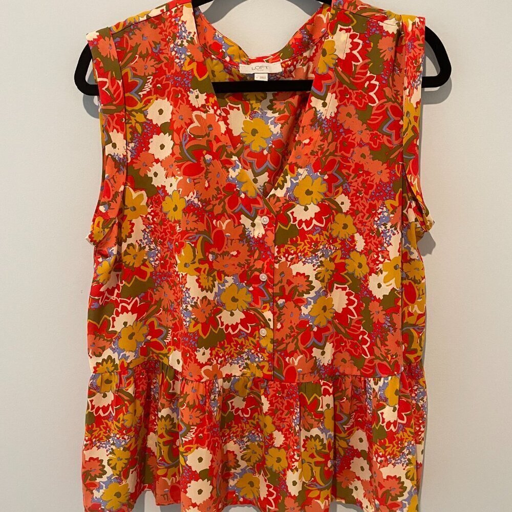 NWOT LOFT Button-up Floral Lightweight Blouse Top Cap Sleeve